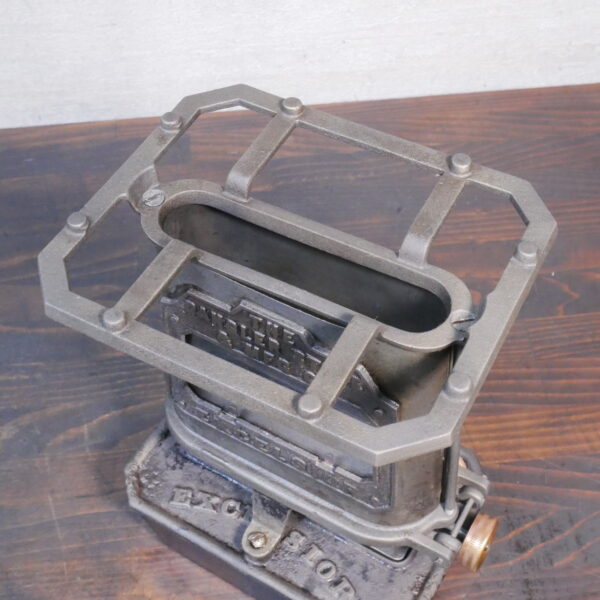 THE DANGLER STOVE & MFG CO シングルアイロンストーブ - 画像 (5)