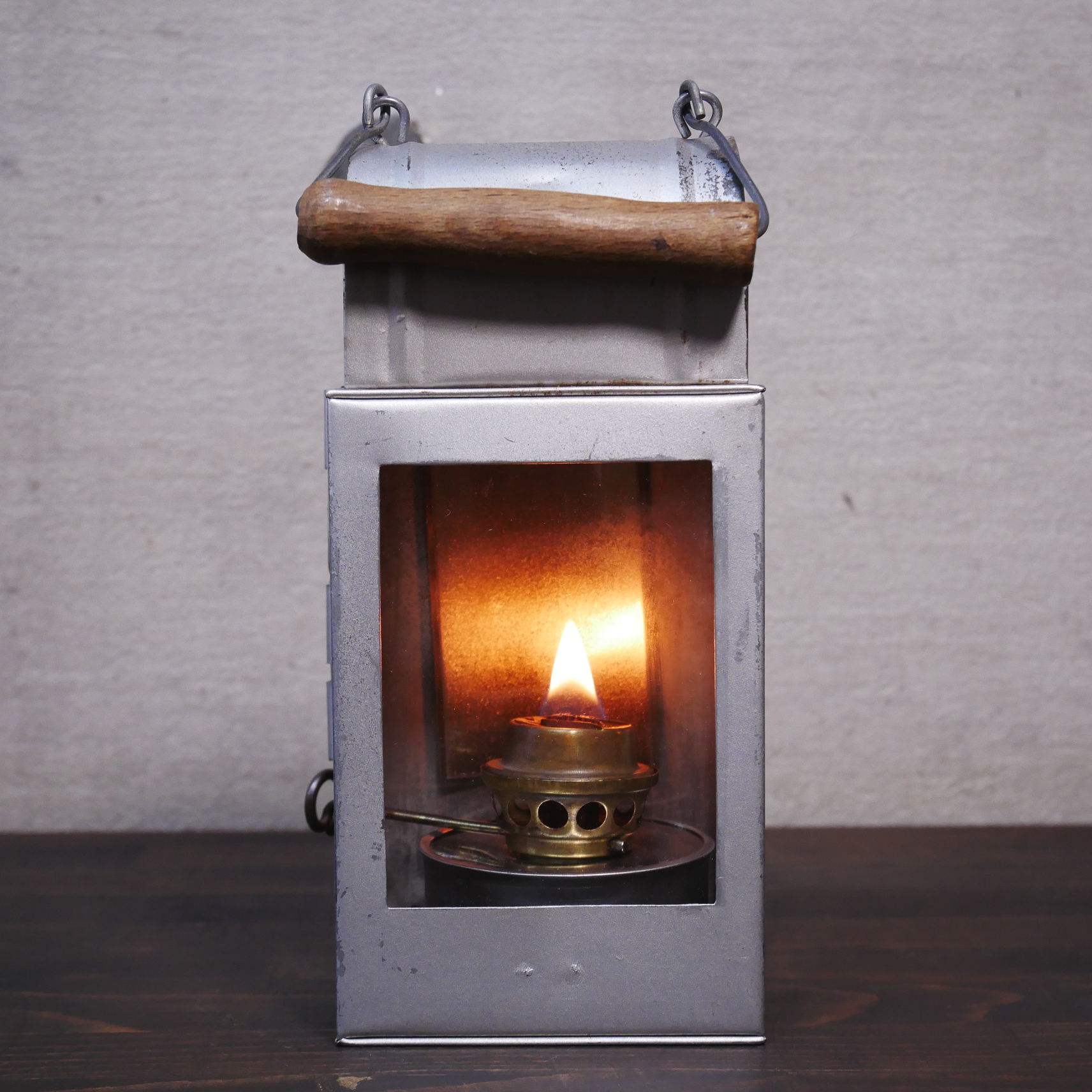 ドイツ製　レイルウェイランタン