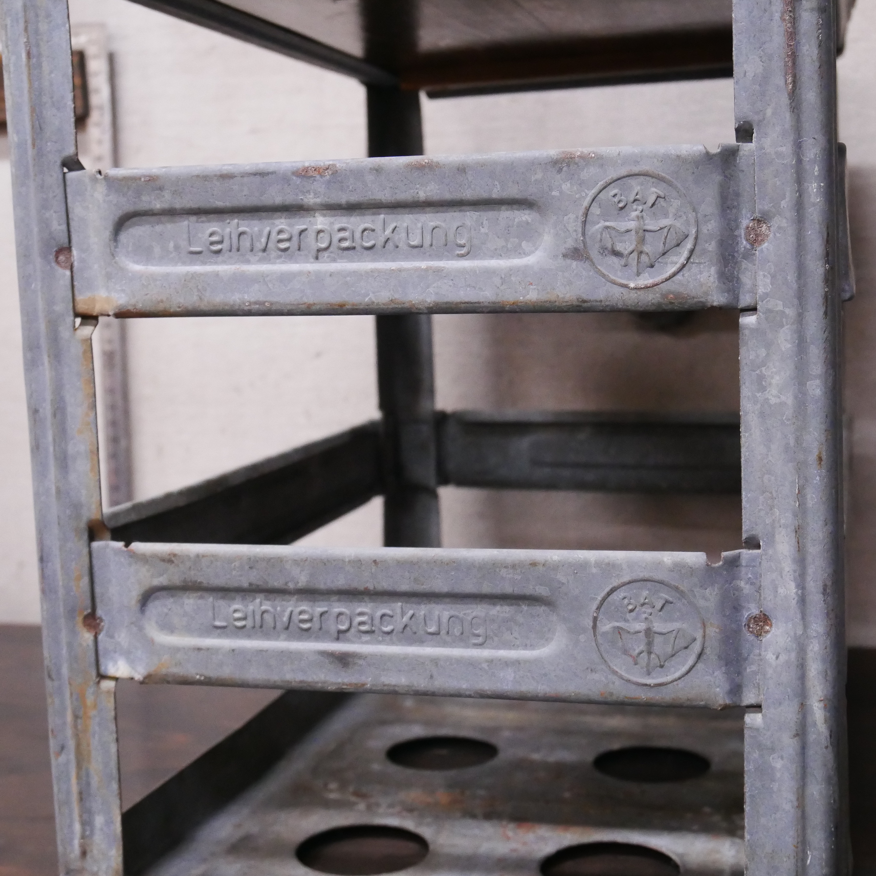 BAT  輸送用コンテナ